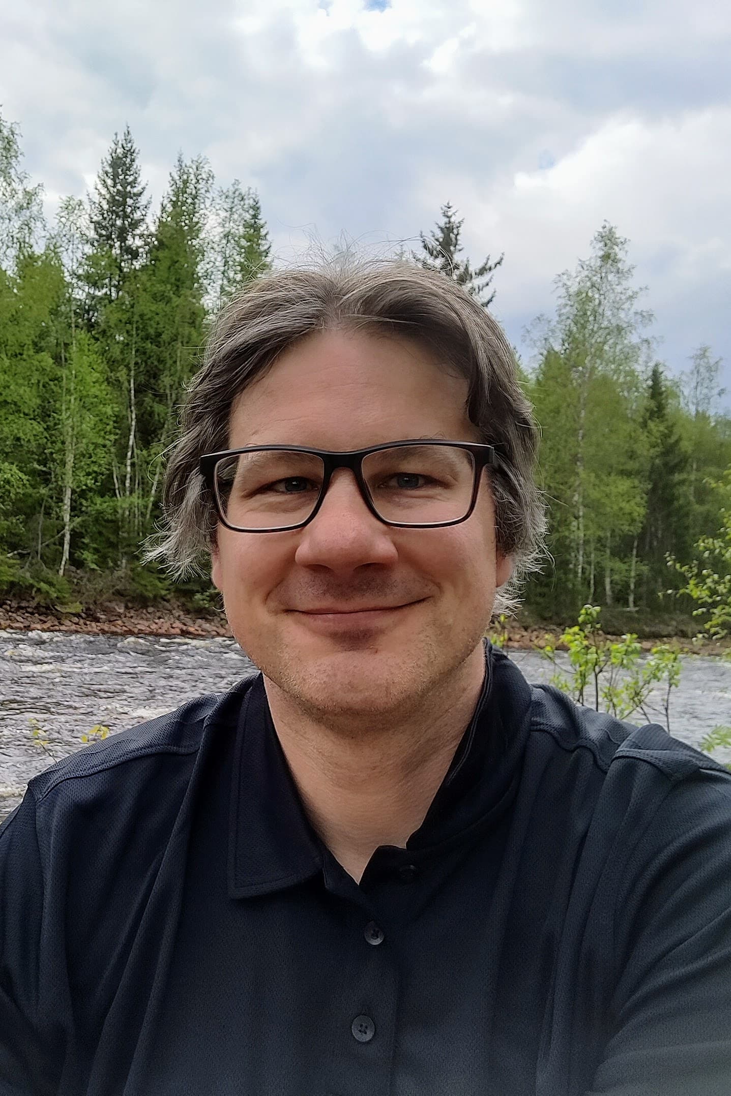 Martin Kaffanke - Klinischer Psychologe, Familientherapeut und Vater von fünf Kindern. Spezialist für Jugendpsychologie, Familienberatung und Online-Therapie